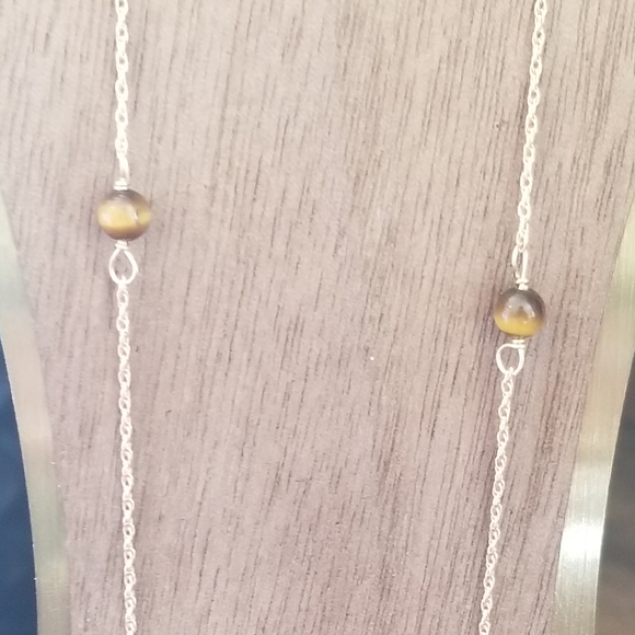 14K Gold Gold Tigers Eye Necklace - Picture 5 of 10